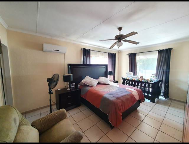 3 BEDROOM TOWNHOUSE FOR SALE IN BO-DORP